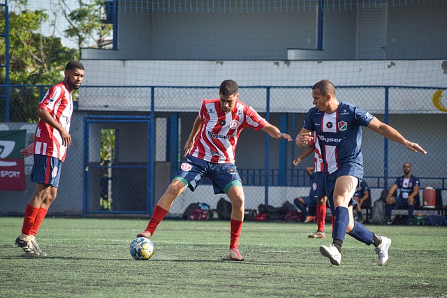 也不甘示弱 也不甘示弱